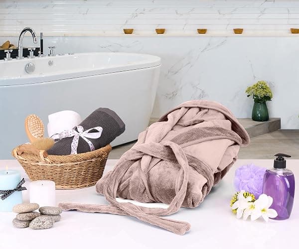 NY Threads Women's Fleece Hooded Bathrobe Plush Long Spa Robe thumbnail 6
