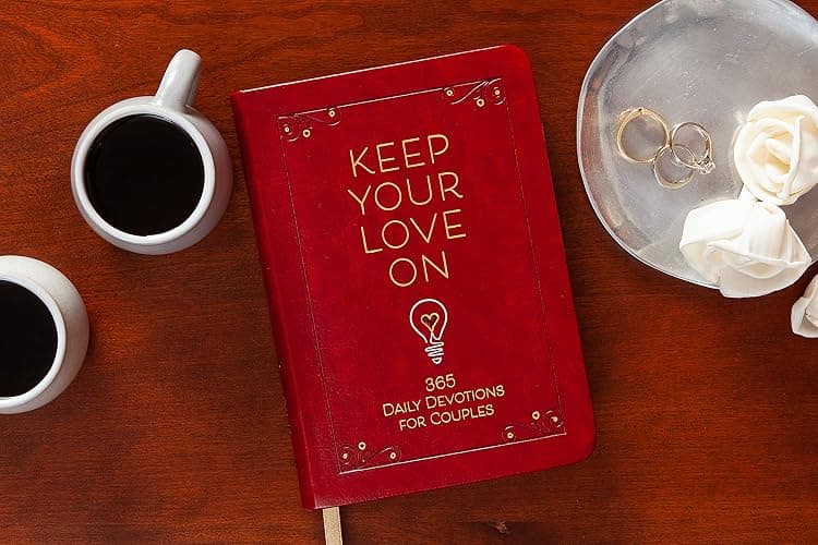 Keep Your Love On: 365 Daily Devotions for Couples thumbnail 7