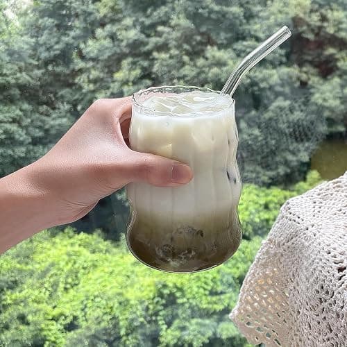 Pletmin 4 Pcs Ribbed Glass Cups, Vintage Drinking Glassware with Glass Straw 18 Oz Bubble Iced Coffee Cup for Juice, Tea, Beverage, Milk, Beer, Cocktails Ideal for Gift thumbnail 3