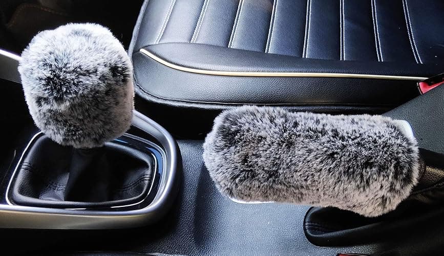 3Pcs/Set Fashion Faux Wool Fur Furry Steering Wheel Cover,Short Hair Soft Fluffy Handbrake Cover,Gear Shift Cover,Universal Thickening Fuzzy Warm Non-Slip Auto Interior (Manual,Black Grey) thumbnail 4