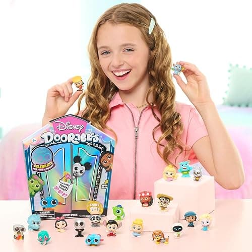 Disney Doorables NEW Multi Peek Series 10, Collectible Blind Bag Figures, Styles May Vary, Kids Toys for Ages 5 Up by Just Play thumbnail 2