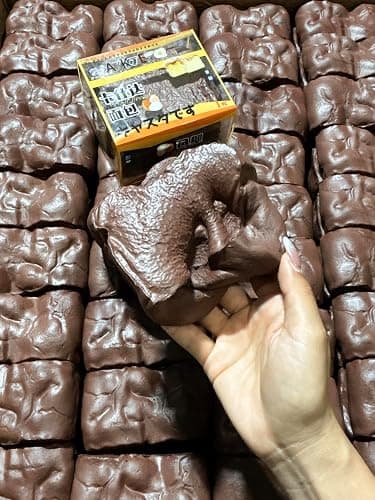 Bread Squeeze Squishy Toy，Slow Rising Squishy， Dumpling Stress Balls，PU Materia Fidget Toy for Office or Party Favor thumbnail 3