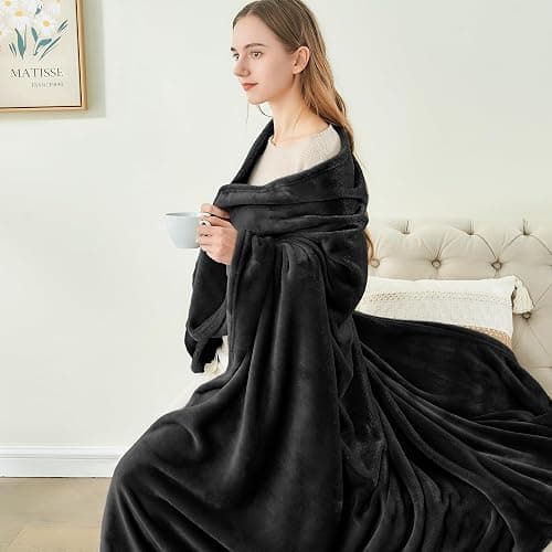 BEDELITE Fleece Blankets Queen Size for Bed, Luxury Plush Cozy Fuzzy Black Blanket 90x90 Inches, Super Soft Warm Lightweight Throw Blanket All Seasons Suitable thumbnail 8