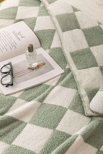 Ultra Soft Cozy Buffalo Checkerboard Grid Fluffy Microfiber Queen Size Bed Blanket Checkered Knitted Blanket Lightweight Fleece for Sofa Couch Bed Travel (Matcha, Queen：90"X90") thumbnail 7
