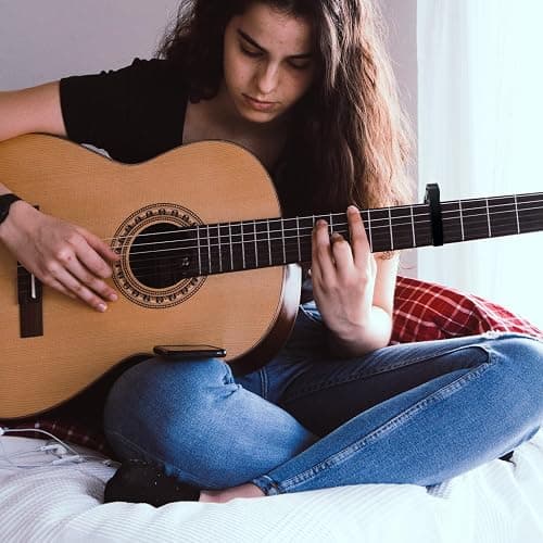 WINGO Professional Capotasto Chitarra Alloy Capo per Chitarra Acustica Elettrica Bass Ukulele con 5 Plettri-Nero. thumbnail 6