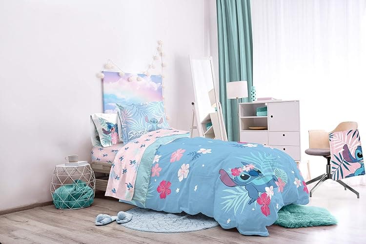 Jay Franco Disney Lilo & Stitch Paradise Dream Full Comforter & Sham Set - Super Soft Kids Reversible Bedding - Fade Resistant Microfiber (Official Disney Product) thumbnail 2