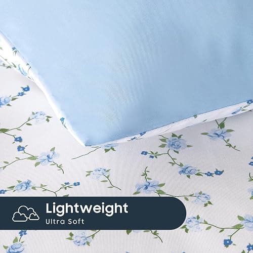 Wake In Cloud - Floral Comforter Set, Coquette Cottagecore Aesthetic Cute Flower Pattern for Women Teen Girls, Soft Lightweight Dorm Bedding, 3 Pieces, Blue White, Full Size thumbnail 7