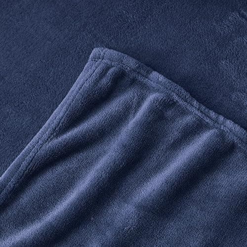 Aisbo Kuscheldecke Flauschig Decke Blau - Fleecedecke 150x200 cm XL Warme Sofa Decke, Kuschlige Wohndecke Marine Blau Weich als Wohnzimmer Blanket Couchdecke für Winter thumbnail 6