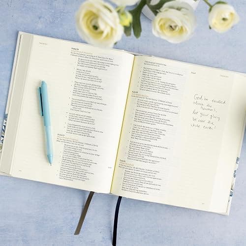 CSB Notetaking Bible, Large Print Edition, Cream Floral Cloth Over Board, Black Letter, Wide Margins, Journaling Space, Single-Column, Reading Plan, Easy-to-Read Bible Serif Type thumbnail 5