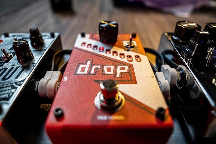 DigiTech DROP Compact Polyphonic Drop Tune Pitch-Shifter thumbnail 13