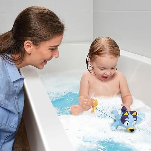 Toomies Bluey Bath Toys - Bluey's Family Pourers - Water Pouring Bluey Figures Including Chilli, Bandit, Bingo, and Bluey - Nesting and Stacking Cups for Bath Time - 4 Count - Ages 18 Months and Up - Family Pourers thumbnail 7