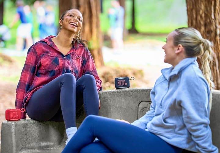 JBL GO 5 Enceinte Bluetooth Ultra-Portable avec Son Big JBL Pro et Basses puissantes, appairtouch, Design étanche et 10 Heures de Lecture, Rose thumbnail 7