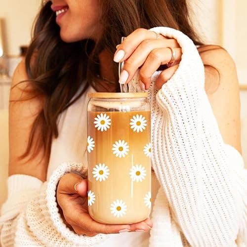 Cute Glass Cups with Lids and Straws, Daisy Design Iced Coffee Smoothie Matcha Cup, Aesthetic Mug Tumbler, Flower Drinking Glasses, Birthday Gifts for Women Coffee Lover Preppy Teen Girl Trendy Stuff thumbnail 2
