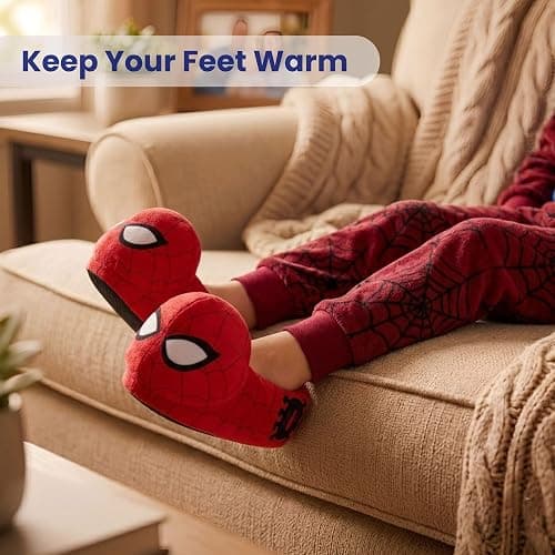 Marvel Avengers Slippers Boys Indoor House Shoes Cozy Plush Kids Slippers thumbnail 5