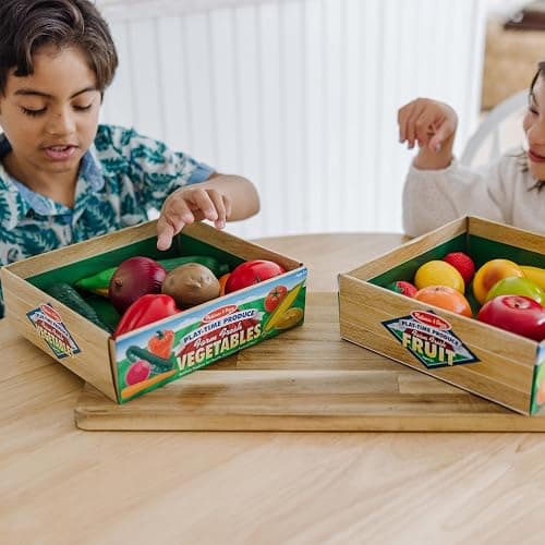 Melissa & Doug Play-Time Produce Fruit (9 pcs) and Vegetables (7 pcs) Realistic Play Food thumbnail 10