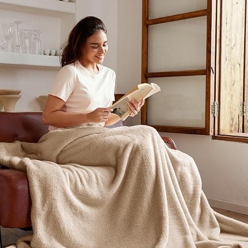 Exclusivo Mezcla King Size Flannel Fleece Blanket, Super Soft Velvet Plush Bed Blanket, Fuzzy Cozy and Warm for Winter, 90x104 Inches, Beige thumbnail 4
