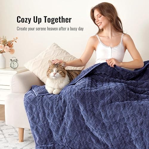 Uttermara Weighted Blanket for Adults Queen Size 15lbs 60x80 inches, Dual Sided Soft Jacquard Sherpa Weighted Blankets, Thick Heavy Blanket for Sleeping and Calming, Navy Blue thumbnail 4