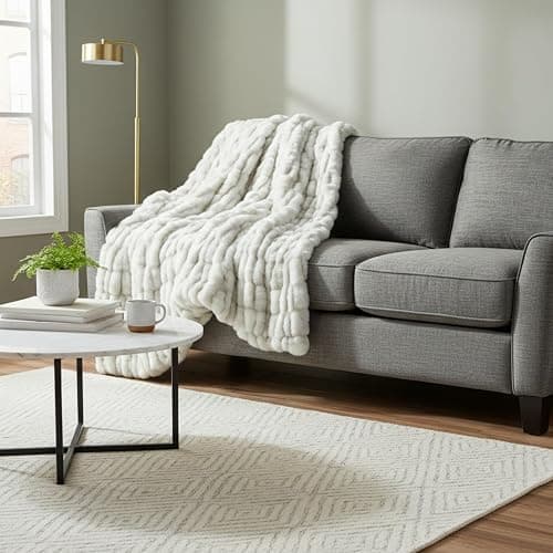 Lavish Home Oversized Ruched Blanket 60x80-Inch Jacquard Faux Fur Queen-Size Throw for Sofas Luxurious Bedding, Gray thumbnail 8