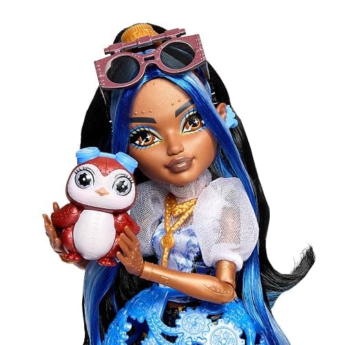 Monster High Poupée Robecca Steam avec chemisier bleu, short noir, pingouin de compagnie Capitaine Penny et 7 accessoires comme des lunettes d’aviateur, JMB81 thumbnail 5