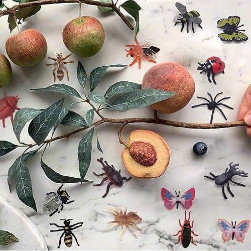 YZXODN 102 Pack Mini Bug Toys, Realistic Insect Toys Figures for Kids,Fake Plastic Bugs for Education Themed Insect Party, Classroom Reward, Gardening Decoration thumbnail 2