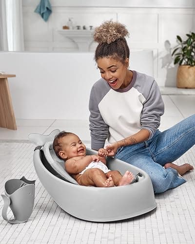 Skip Hop Moby Bath Rinse Cup: Tear-free Waterfall Rinser, Grey thumbnail 10