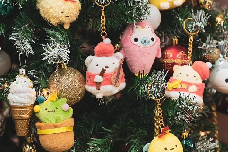 SUMIKKOGURASHI Musical Christmas Blind Box Keychain Plush thumbnail 7