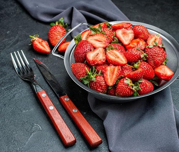 Kafoor 9" Large Fine Mesh Strainer with Thermo Plastic Rubber Handle - Sieve Fine Mesh Stainless Steel - Ideal Kitchen Essential to Strain Pasta, Quinoa and Rice thumbnail 5
