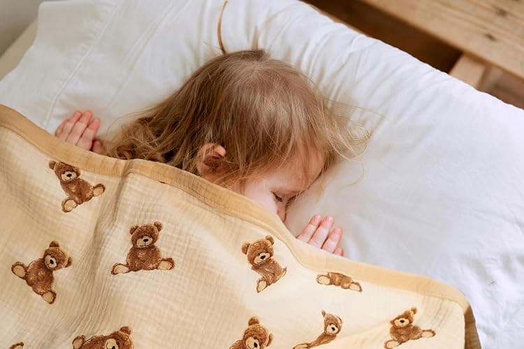 Little Jump 2 Layers Muslin Cotton Baby Blankets - Teddy Bear Toddler Quilt Crib Blanket - Gender Neutral Crib Blanket for Baby Boys and Girls 47"x 47" (Teddy Bears) thumbnail 3