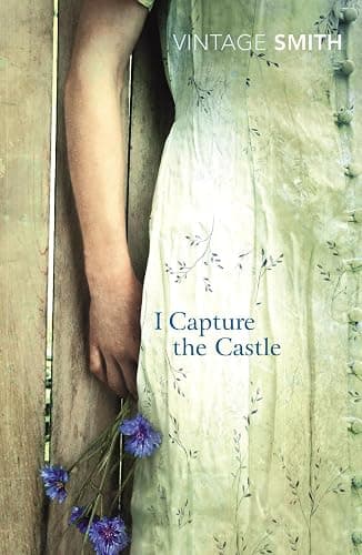 I Capture The Castle: A beautiful coming-of-age novel about first love - Image 1