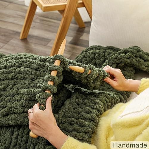 WESHIONGOO Chunky Knit Blanket Throw 51"×63" Knitted Throw Blankets for Couch Bed Fluffy Soft Blanket with Jumbo Chenille Yarn Thick 100% Handmade (Olive Green) thumbnail 3