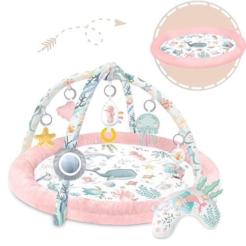 Nukido Spieldecke Mit Spielbogen Baby Spielmatte Babyspieldecke Krabbeldecke 7 Spielzeuge Und Kissen Weich Pflegeleicht Ocean Rosa - Rosa - 97 x 56 cm thumbnail 4