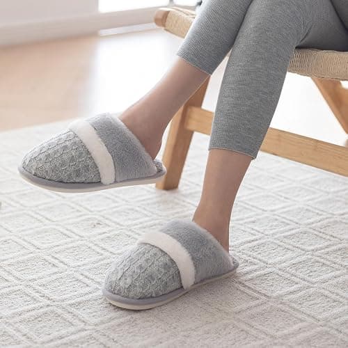 Cozy Slippers for Women Indoor and Outdoor Fuzzy House Shoes with Memory Foam Anti-Skid Sole Gifts for Women Mom Ladies thumbnail 3