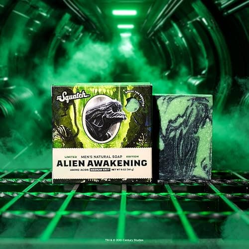 Dr. Squatch Alien & Predator Collection - Natural 4 Soap Gift Set - Cold Process Soap with No Harsh Chemicals - Alien Awakening & Predator Purge (4 Pack) thumbnail 4