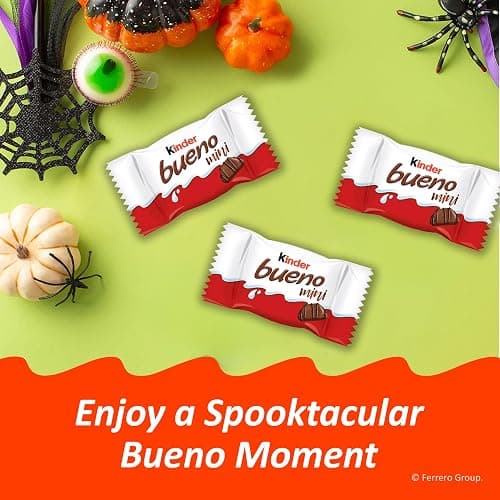 Kinder Bueno Mini Chocolate Bites, Hazelnut Cream, Party Pack, 23.8 oz thumbnail 3