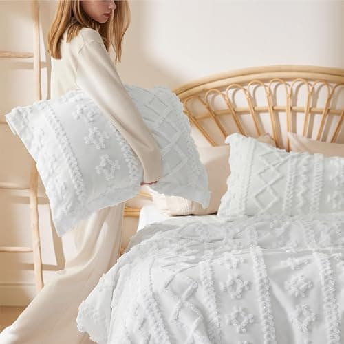 Bedsure Boho Duvet Cover Queen Size, Soft & Comfortable Elegant Design Boho Bedding for Decoration, Machine Washable Comforter Cover for All Seasons,Includes 1 Duvet Cover & 2 Pillow Shams,White thumbnail 2
