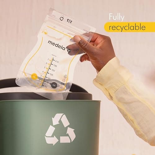 Medela Easy Pour Breastmilk Storage Bags 200 Count 7oz/210ml Disposable, Leakproof, Fast Freeze, Breast Milk Protection Recyclable & BPA Free (Pack of 6) thumbnail 2