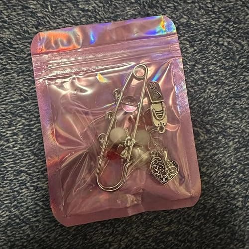 Cutecore Pins for Bags Goth Emo Grunge Bag Charms Purse Backpack Accessories Y2k Cute Kawaii Decorative Pins thumbnail 7
