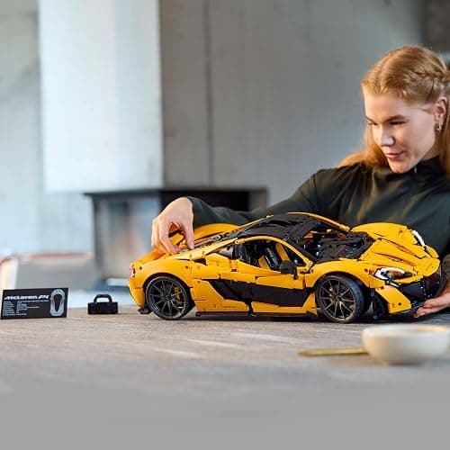 LEGO Technic McLaren P1 - Kit Maquette Hypercar pour Adultes - Idée Cadeau pour Les Passionnés de Voitures - Objet Collector à Échelle Réduite - Réplique de Voiture de Course 42172 thumbnail 2
