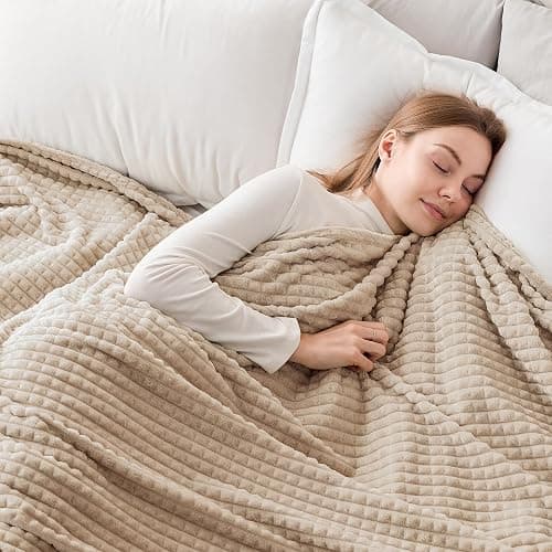 EMME Fleece Throw Blanket for Sofa, Soft, Fluffy, 3D Touch Experience, Warm Cozy Throw, Versatile Single Flannel Blanket for Bed, Couch, Sofa, Armchairs, OEKO-TEX (Beige, 130x150cm) thumbnail 5