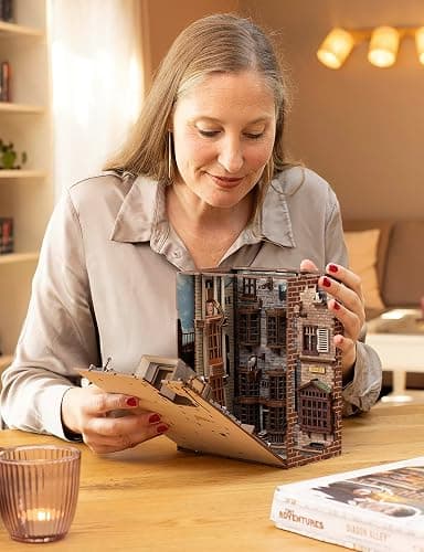Revell Model Kit Tiny Adventures I Diagon Alley Harry Potter I 3D Miniature House I Book Nook Wooden Bookend I Birth Gift for Fans I Bookend Harry Potter thumbnail 5