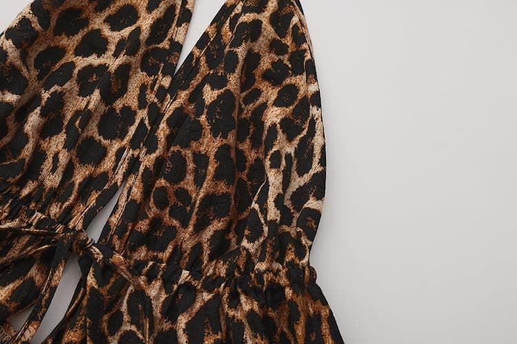 Women's Y2K Cute Summer Leopard Print Halter Top Sexy Tie Front Backless Ruffle Beach Crop Going Out Tops for Women thumbnail 2