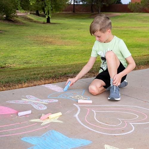 JOYIN 120 PCS Sidewalk Chalks for Kids Giant Box Non-toxic Jumbo Colored Washable Sidewalk Chalk for Toddlers in 10 Colors thumbnail 2