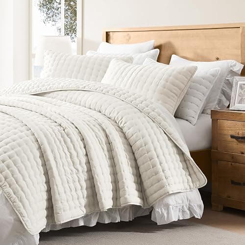 WDCOZY Ivory king Size Quilts Bedding Sets with 2 Pillow Shams, Lightweight Soft Bedspread Coverlet, Quilted Blanket Thin Comforter Bed Cover for All Season, 3 Pieces, 90x90 inches thumbnail 4