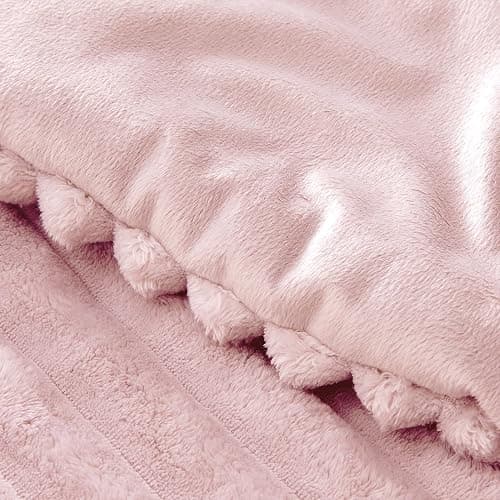 BEDELITE Fleece Queen Comforter Set, Fluffy Bed Set, Pink | Super Soft & Warm Bedding, Luxury Fuzzy Faux Fur Comforter for Winter, Heavy Plush Bedding, with 2 Pillowcases thumbnail 5
