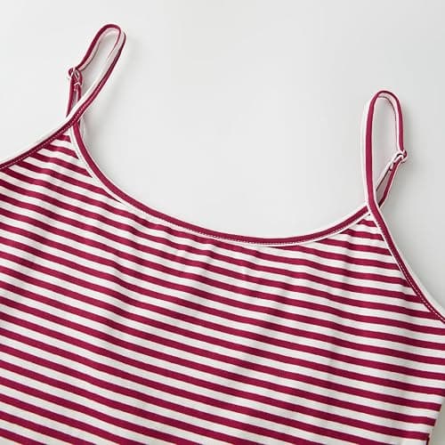 Women Fashion Striped 2 Piece Lounge Set Camisole Crop Top and Fold Over Shorts Pajama Sets Streetwear thumbnail 4