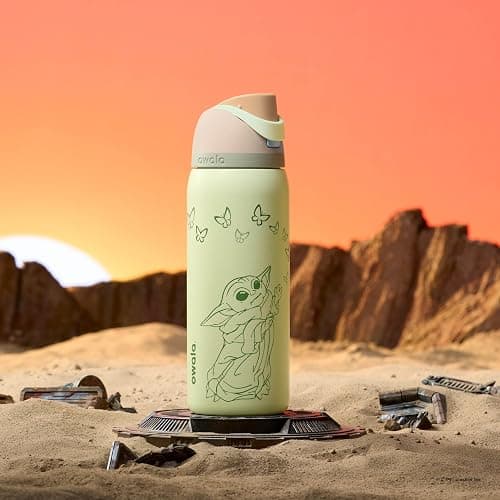 Owala Star Wars FreeSip Insulated Stainless Steel Water Bottle with Straw for Sports, Travel, and School BPA-Free Sports Water Bottle, 32 oz, GroGu thumbnail 2