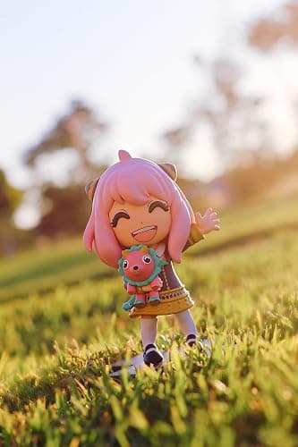 Youtooz Spy x Family Anya Forger 4.3" Vinyl Figure, Collectible Anya Forger with Chimera from Spy x Family thumbnail 6