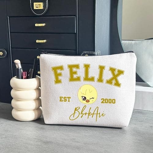 WCGXKO Korean Gift Music Group Merch Group Boys Makeup Bag Music Lover Gift (2000BbokAri), beige thumbnail 6
