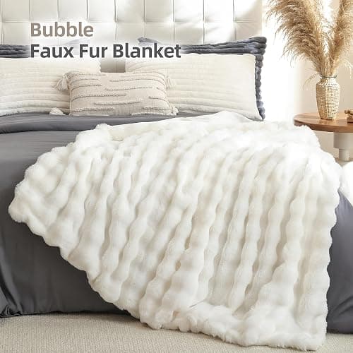 Smoofy Faux Fur Throw Blanket for Couch - Cream White Super Soft Cozy Bubble Blanket, Fluffy Plush Fuzzy Throw for Sofa & Bed, Thick Lightweight Warm Blanket, Luxury Aesthetic Gift for Women 50"x60" thumbnail 3