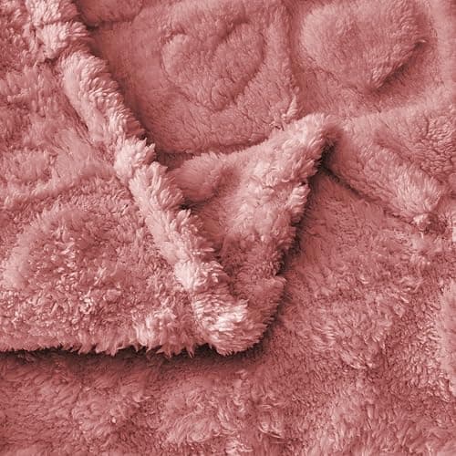 FY FIBER HOUSE Throw Blankets with Heart Checkered,Soft Warm Blankets for Lover Mom Father Friends Gifts,Washable Lightweight Fuzzy Blanket for Couch Sofa Bed All Season(Pink,50"x60") thumbnail 6